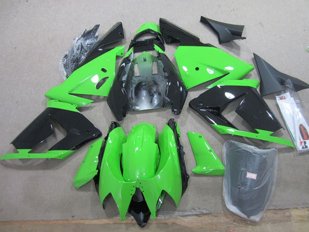 03-05 Black Green ZX10R Motorcycle Fairings 03-05 Black Green ZX10R Motorcycle Fairings