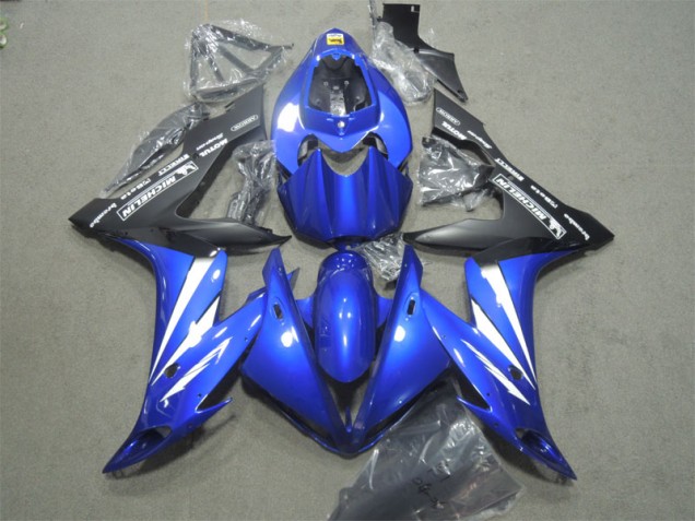 04-05 Blue White CBR1000RR Motorcycle Fairing Kits 04-05 Blue White CBR1000RR Motorcycle Fairing Kits
