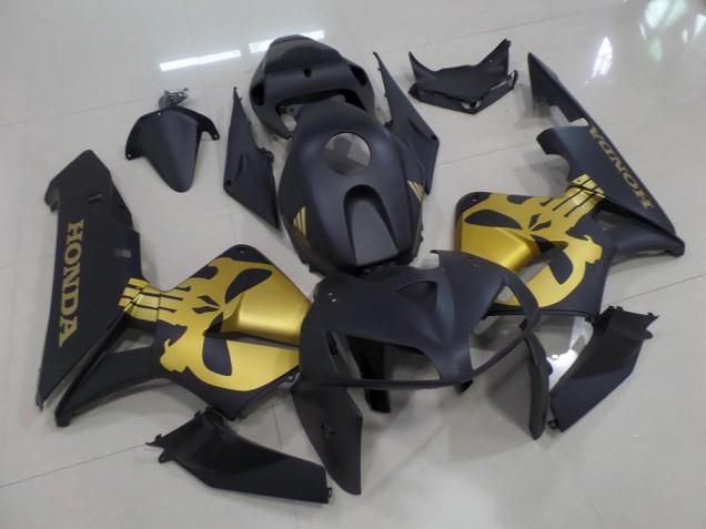 05-06 Matte Black with Gold Skull CBR600RR Motorcycle Fairings 05-06 Matte Black with Gold Skull CBR600RR Motorcycle Fairings
