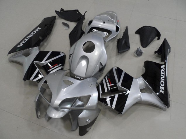 05-06 Silver Grey CBR600RR Motorcycle Fairings 05-06 Silver Grey CBR600RR Motorcycle Fairings