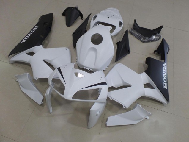 05-06 White Black CBR600RR Full Motorcycle Fairing Kits 05-06 White Black CBR600RR Full Motorcycle Fairing Kits