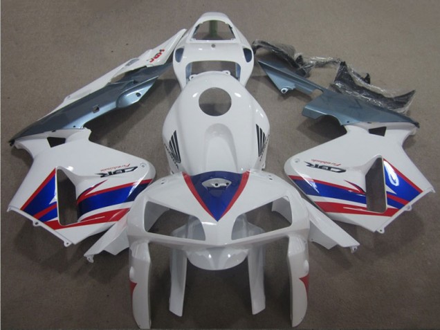 05-06 White Blue Red CBR600RR Motorcycle Fairings 05-06 White Blue Red CBR600RR Motorcycle Fairings