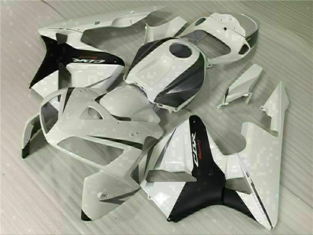 05-06 White CBR600RR Motorcycle Fairing & Bodywork 05-06 White CBR600RR Motorcycle Fairing & Bodywork
