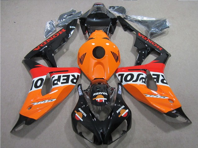 06-07 Repsol CBR1000RR Full Motorcycle Fairing Kits 06-07 Repsol CBR1000RR Full Motorcycle Fairing Kits